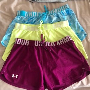 UNDER ARMOUR SHORTS SIZE SMALL - ALL THREE PAIRS